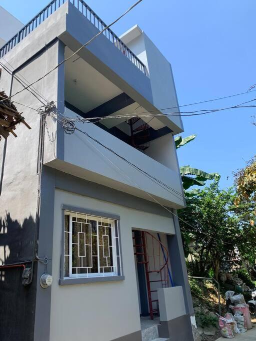 Appartamento Romblon Transient House Esterno foto