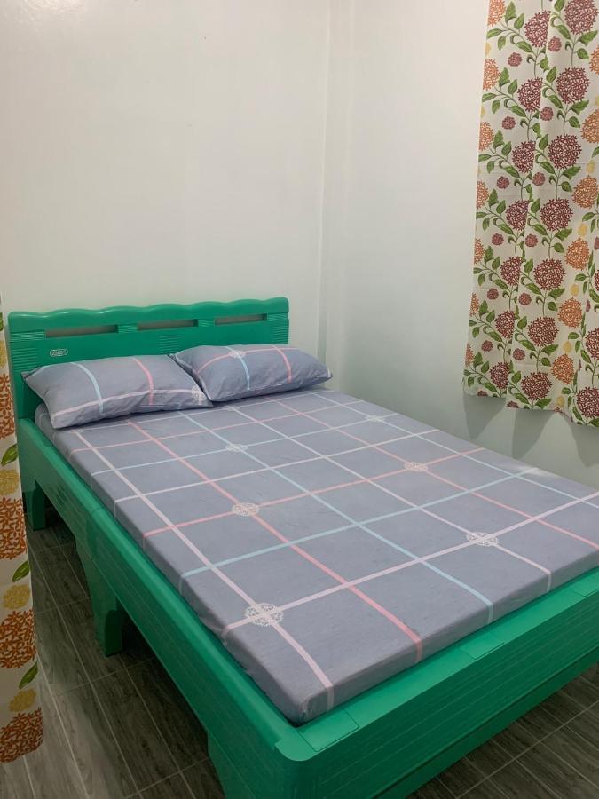 Appartamento Romblon Transient House Esterno foto