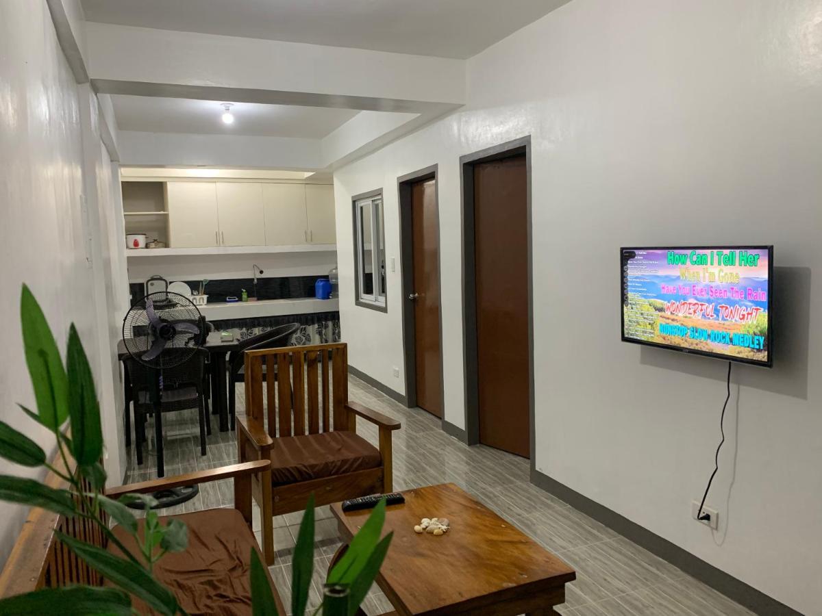 Appartamento Romblon Transient House Esterno foto